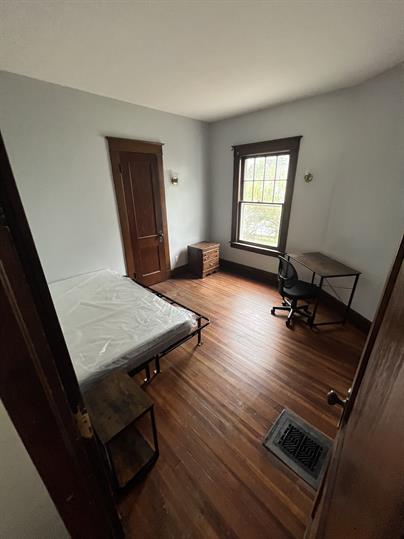 4 McNamara Avenue - 1