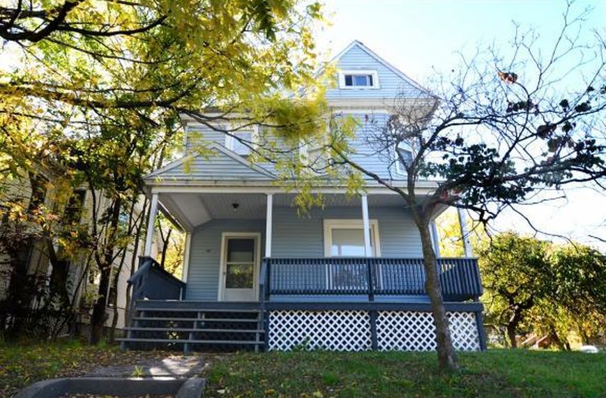 90 Conklin Avenue - 4